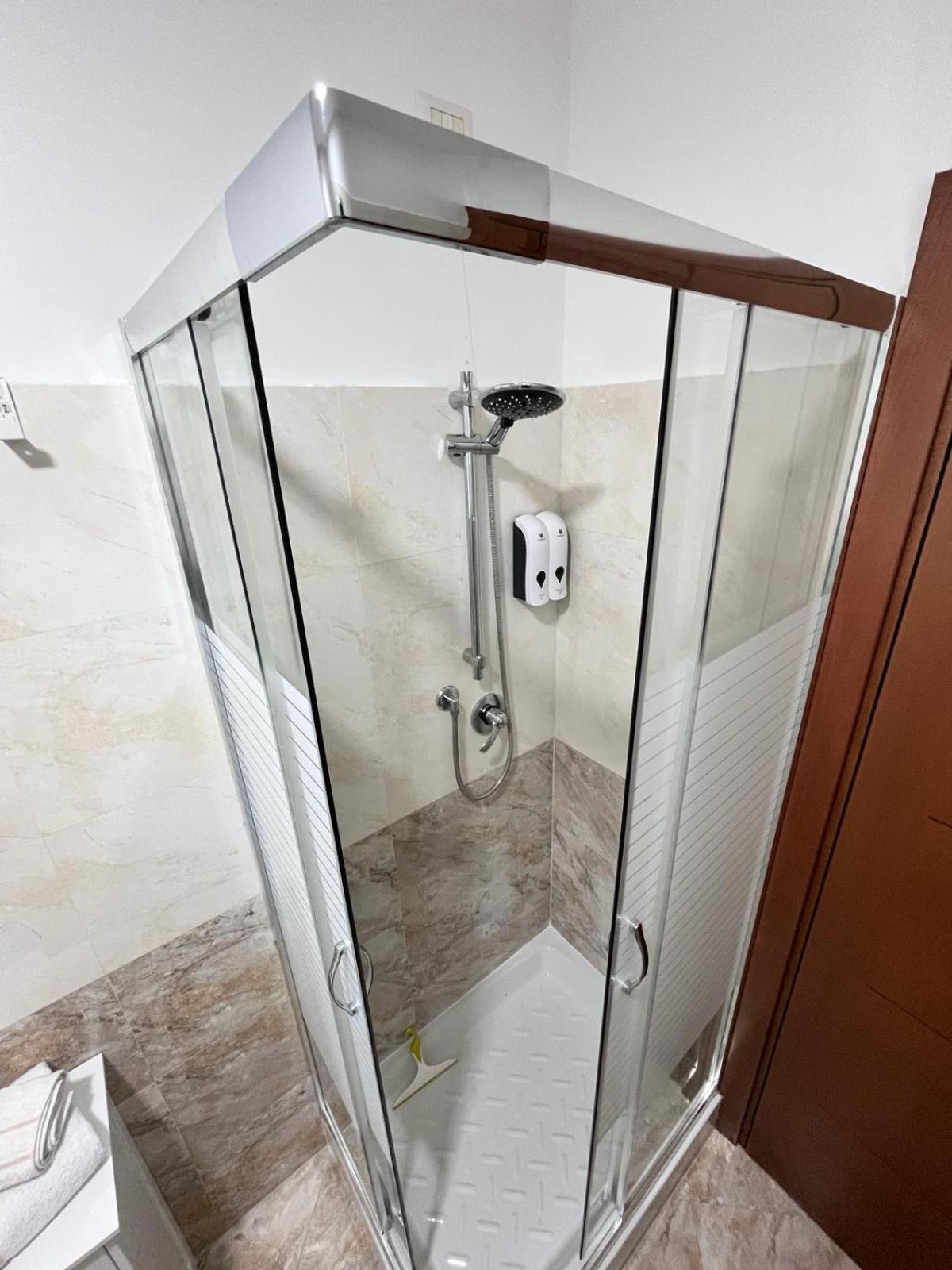 Апартаменты La Casina Azzurra Монтесильвано Экстерьер фото