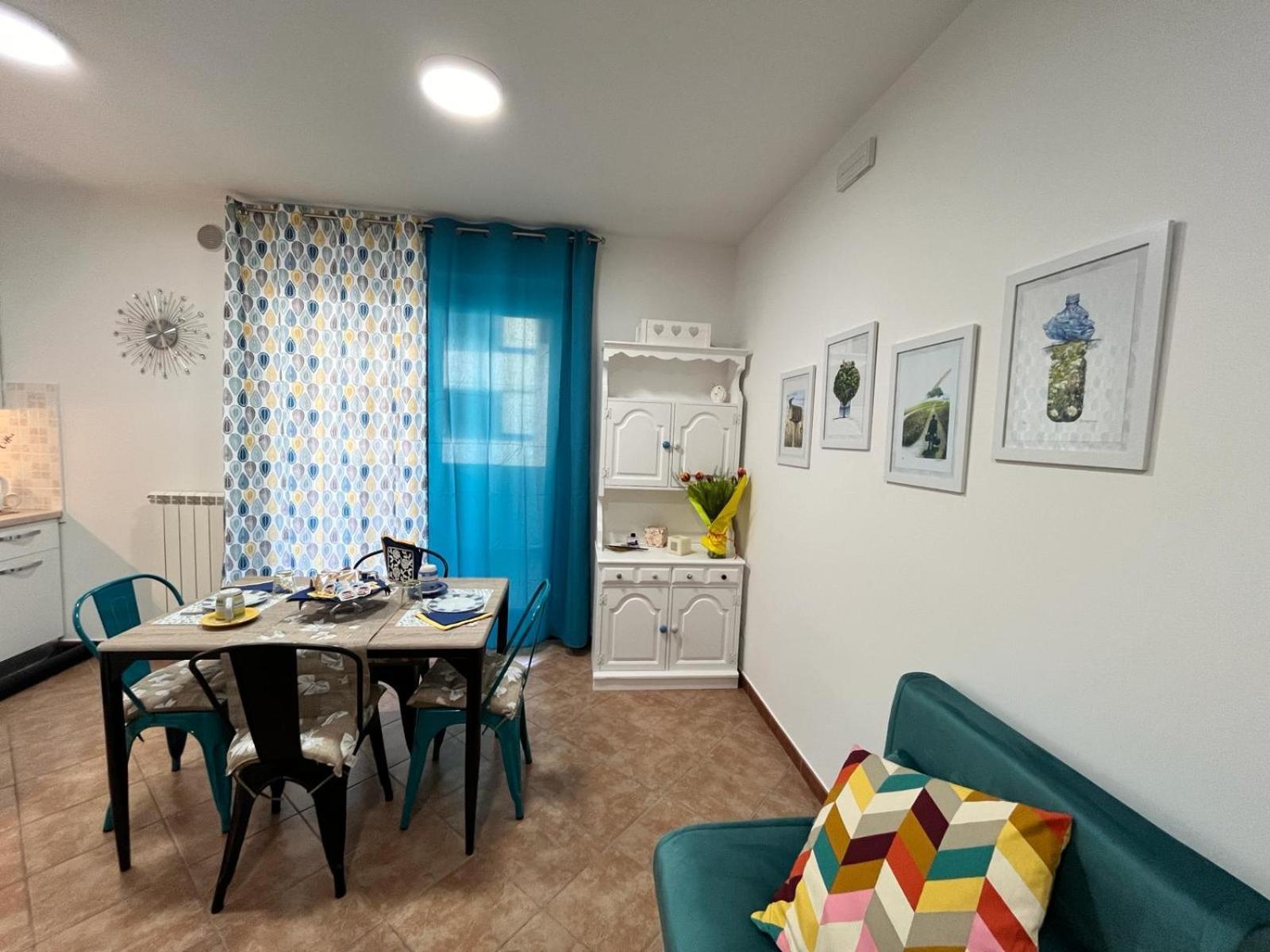 Апартаменты La Casina Azzurra Монтесильвано Экстерьер фото